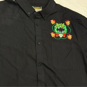 Merry Scary Wreath Embroidered Men's Shirt Large
